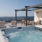 Luka With Pool & Jacuzzi * Trogir