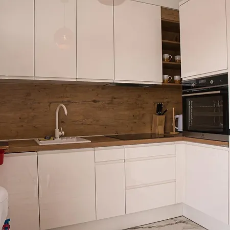 Luka With Pool & Jacuzzi * Trogir